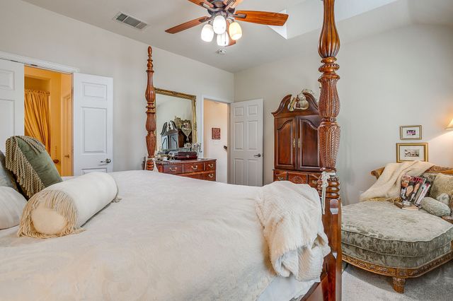 8005 Caladium Drive, North Richland Hills, TX 76180