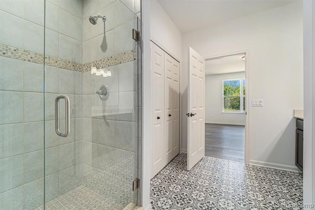 52860 Antoinette Road, Shelby Twp, MI 48316