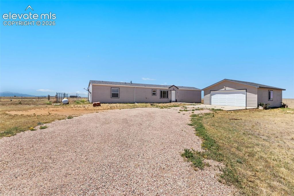 334 N Dinner Bell Drive, Calhan, CO 80808 — exterior