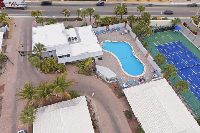 6312 MIDNIGHT PASS ROAD 305S, Sarasota, FL 34242