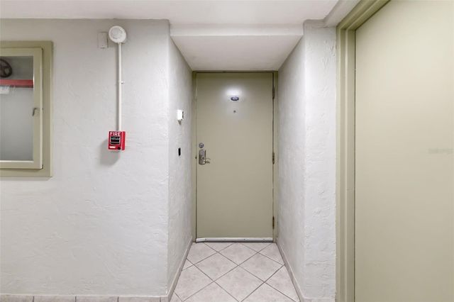 6312 MIDNIGHT PASS ROAD 305S, Sarasota, FL 34242