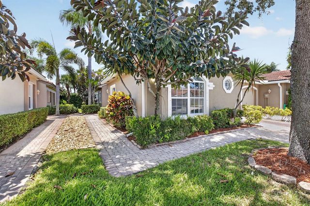 8410 Via Serena, Boca Raton, FL 33433