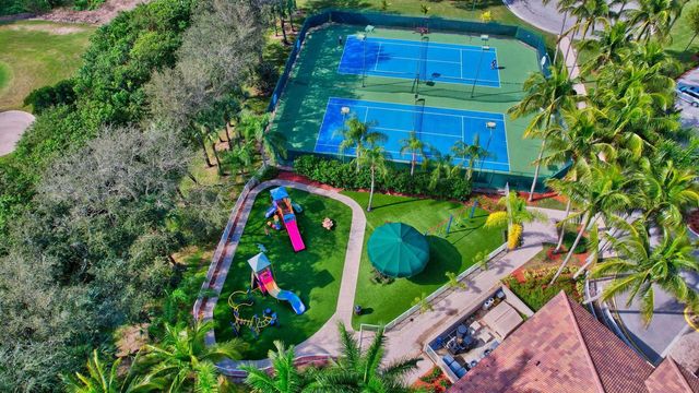 8410 Via Serena, Boca Raton, FL 33433