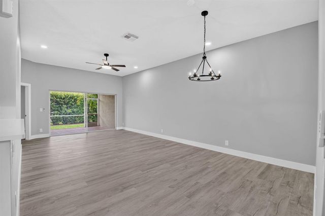 8410 Via Serena, Boca Raton, FL 33433