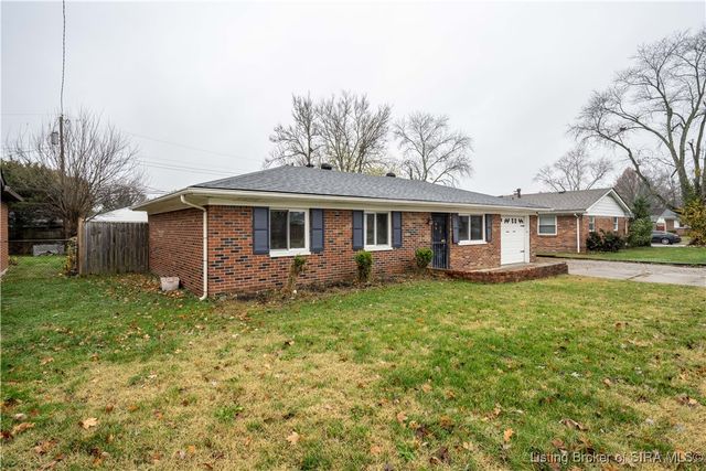 906 Silverwood Drive, Clarksville, IN 47129