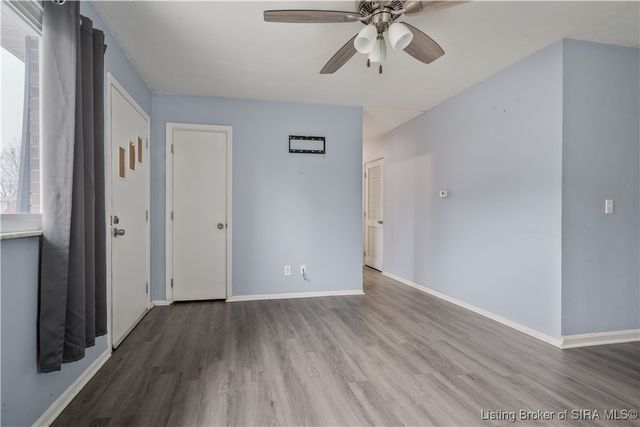 906 Silverwood Drive, Clarksville, IN 47129