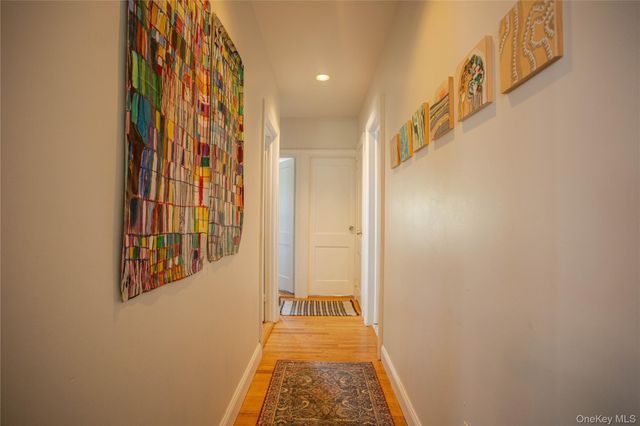 445 W Walnut Street, Long Beach, NY 11561