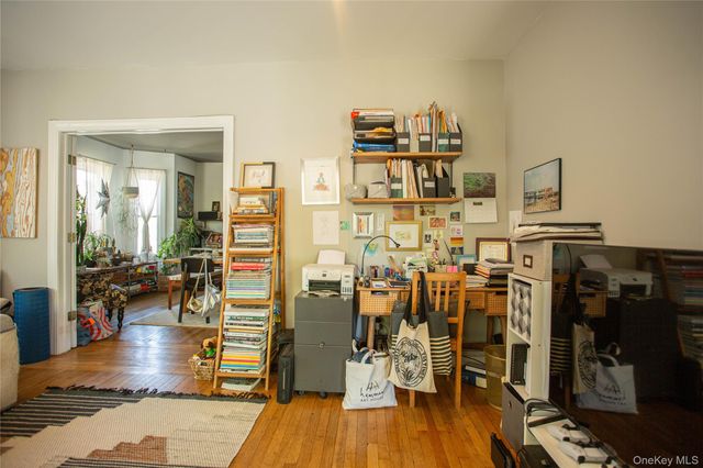 445 W Walnut Street, Long Beach, NY 11561