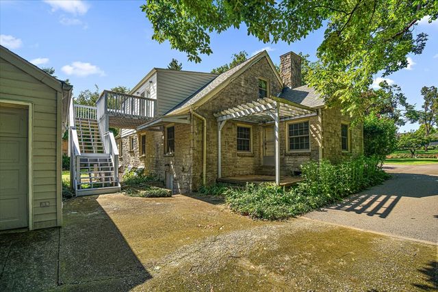 2011 Cedar Ln, Nashville, TN 37212