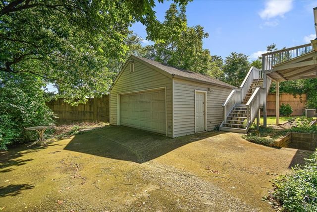 2011 Cedar Ln, Nashville, TN 37212