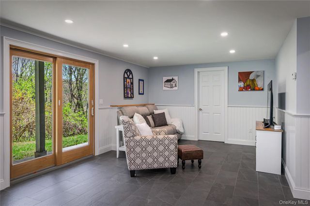41 Cross Pond Road, Pound Ridge, NY 10576