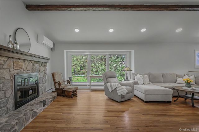 41 Cross Pond Road, Pound Ridge, NY 10576