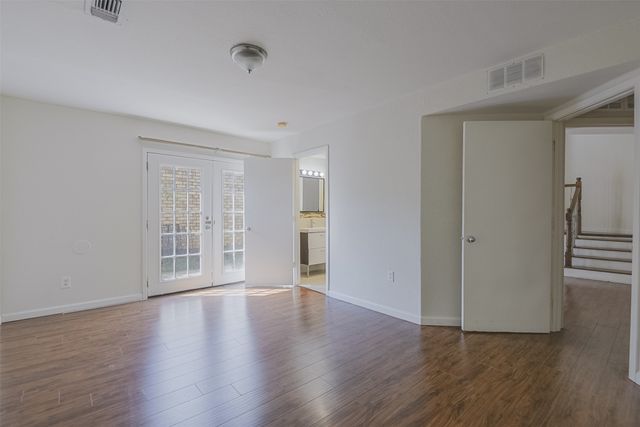 2210 Winter Sunday Way, Arlington, TX 76012