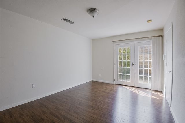 2210 Winter Sunday Way, Arlington, TX 76012