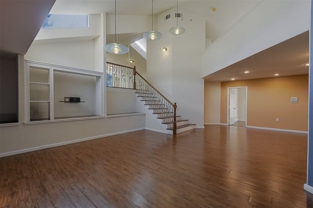 2210 Winter Sunday Way, Arlington, TX 76012