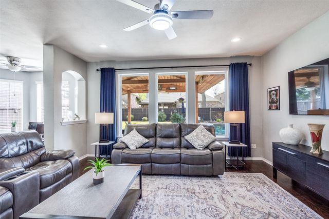 2505 Kentmere Lane, Mckinney, TX 75072