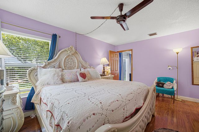 3517 NW 73rd Way NW, Coral Springs, FL 33065
