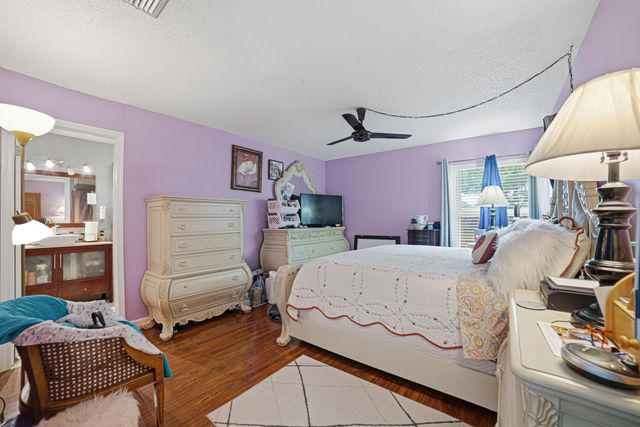 3517 NW 73rd Way NW, Coral Springs, FL 33065