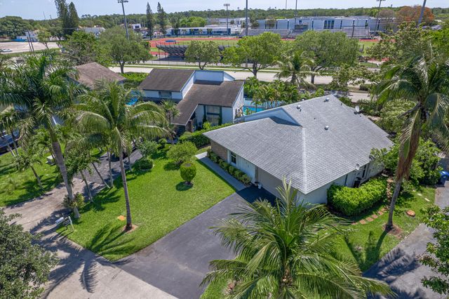 3517 NW 73rd Way NW, Coral Springs, FL 33065