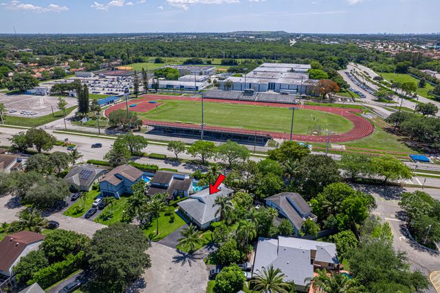 3517 NW 73rd Way NW, Coral Springs, FL 33065