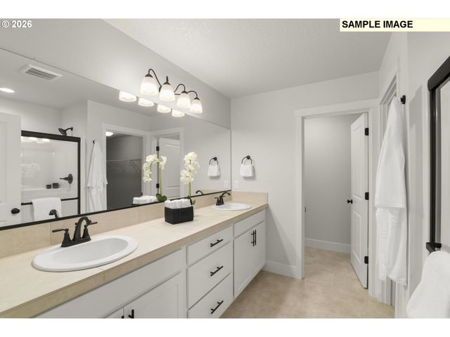 2549 Bourbon St, Forest Grove, OR 97116