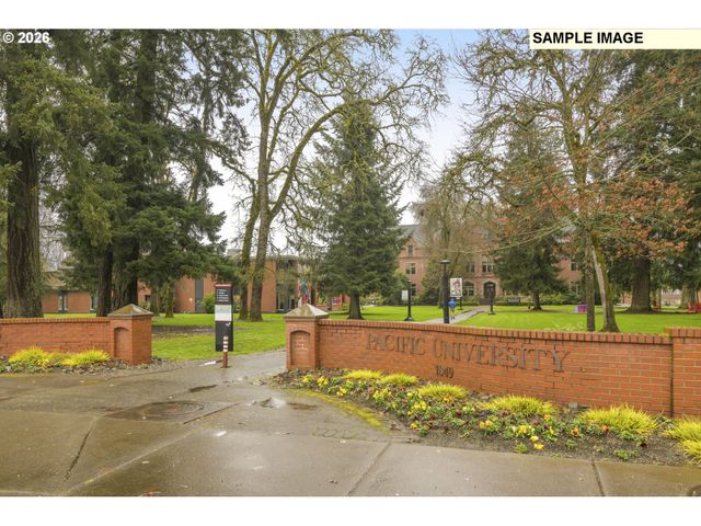 2549 Bourbon St, Forest Grove, OR 97116