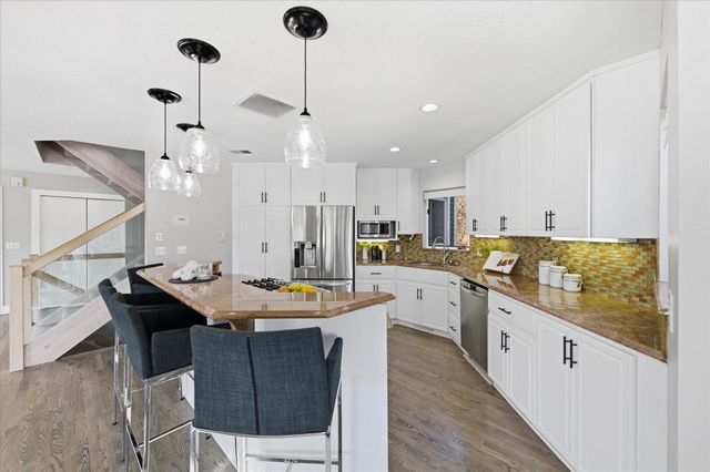 15219 Fairbanks Trail NE, Prior Lake, MN 55372
