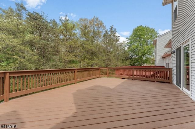 7 Munsee Trail, Branchburg Twp., NJ 08876