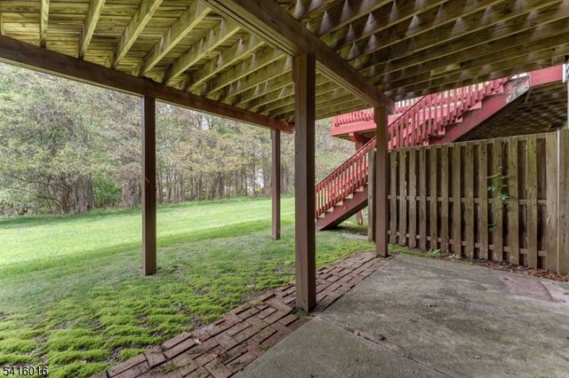 7 Munsee Trail, Branchburg Twp., NJ 08876
