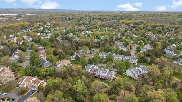 7 Munsee Trail, Branchburg Twp., NJ 08876