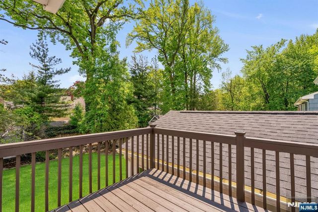98 Vassar Drive, Paramus, NJ 07652