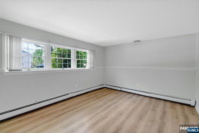 98 Vassar Drive, Paramus, NJ 07652