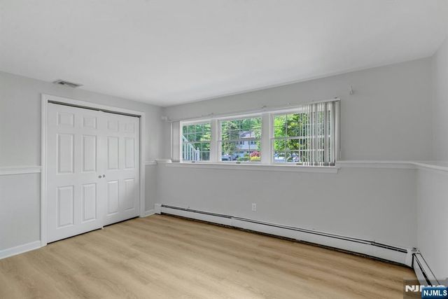 98 Vassar Drive, Paramus, NJ 07652