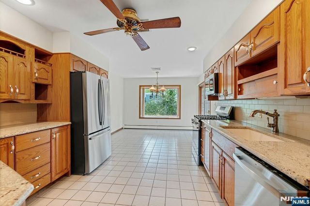 98 Vassar Drive, Paramus, NJ 07652