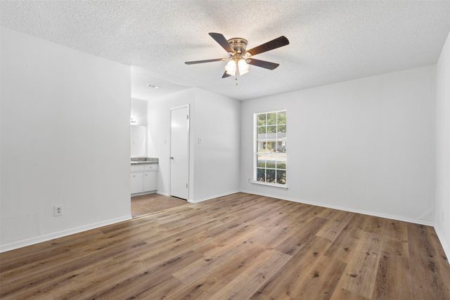 2020 Fordham Lane, Denton, TX 76201