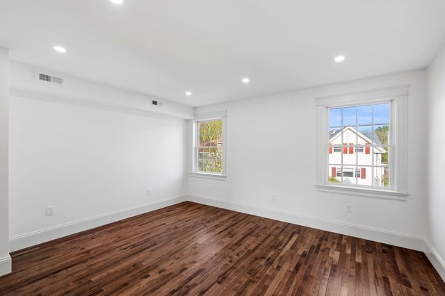 2 Railroad Avenue 2, Rowley, MA 01969