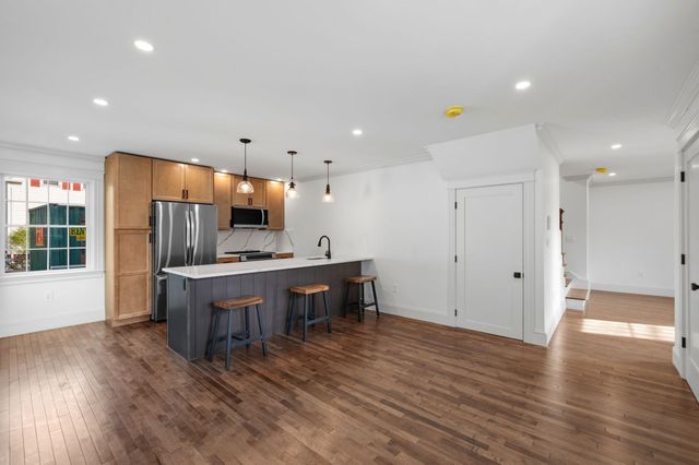 2 Railroad Avenue 2, Rowley, MA 01969