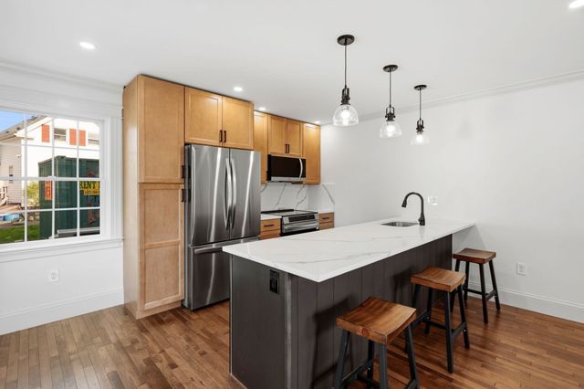 2 Railroad Avenue 2, Rowley, MA 01969