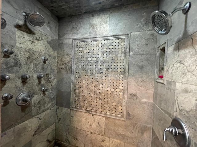 2529 N 1st Street, Tahoka, TX 79373