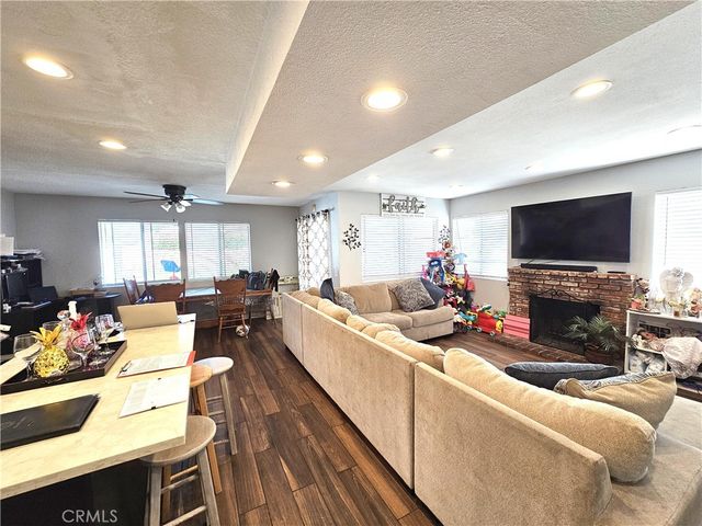 23886 Mark Twain, Moreno Valley, CA 92557