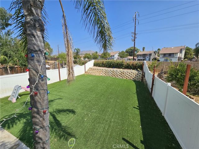 23886 Mark Twain, Moreno Valley, CA 92557