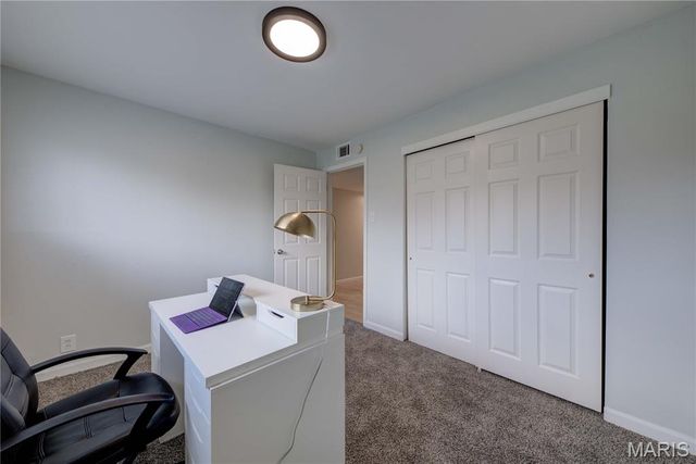 10788 Tropic Drive, St Ann, MO 63074