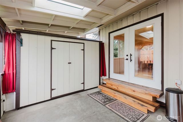 1412 Sheridan Road, Bremerton, WA 98310