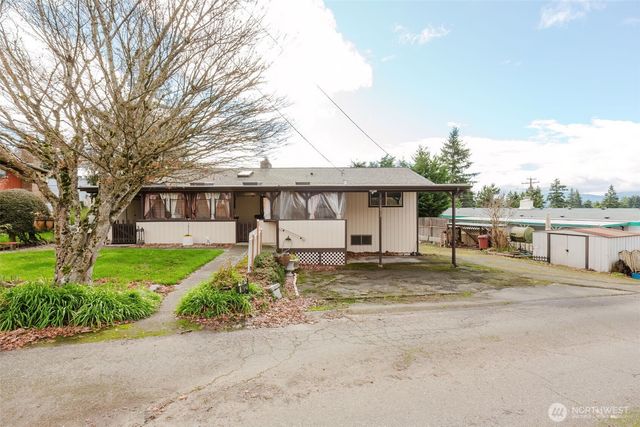 1412 Sheridan Road, Bremerton, WA 98310