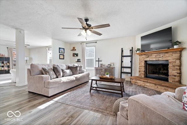 317 Backwood Drive, Danville, IN 46122