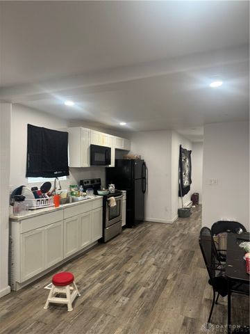 1830 Edwards Avenue, Springfield, OH 45503