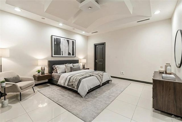 2001 N 46th Street, Mcallen, TX 78501