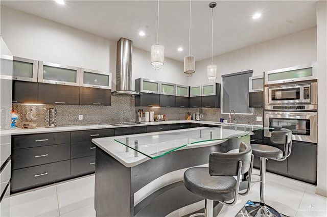 2001 N 46th Street, Mcallen, TX 78501