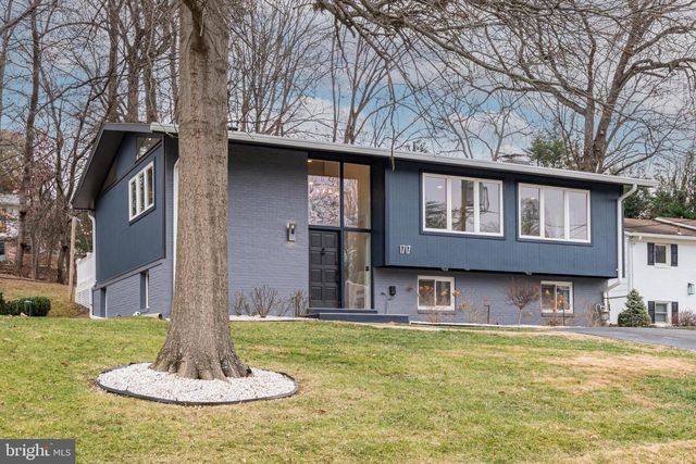 1717 VALLEY AVE, Mclean, VA 22101