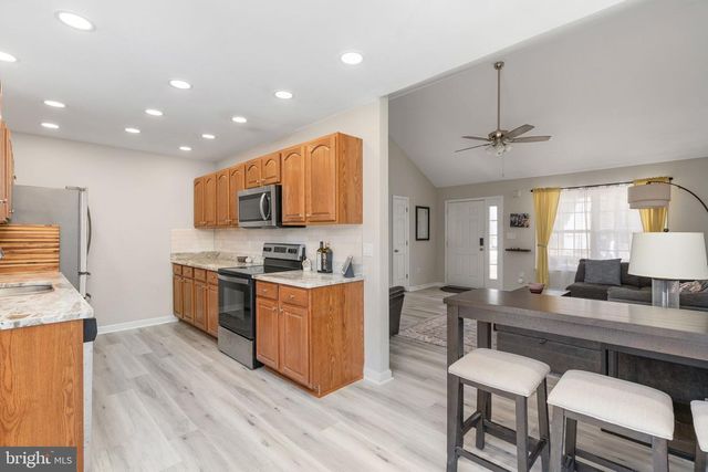 219 SANTA MARIA AVE, Colonial Beach, VA 22443